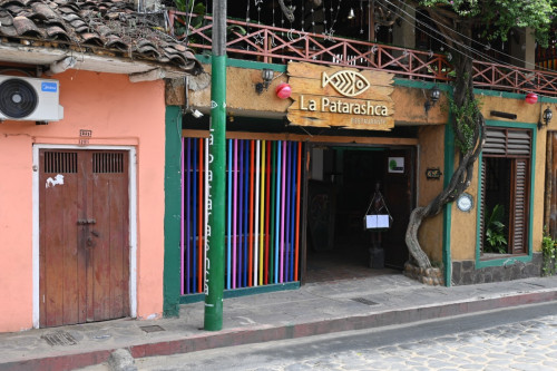 Tarapoto 8614-copy