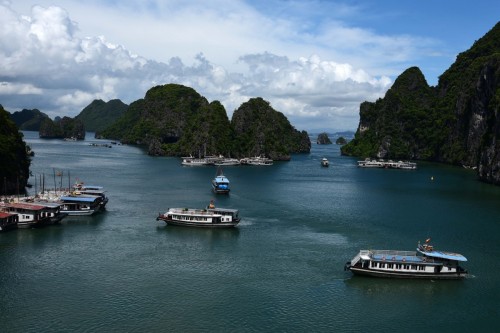 Vietnam Halong Bay 5010 copy