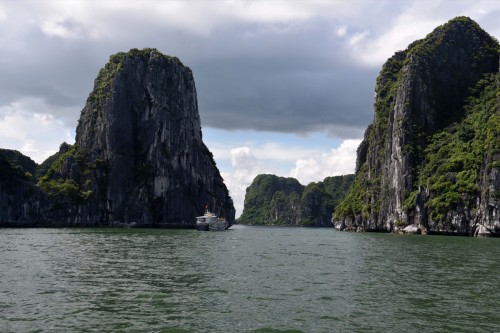Vietnam Halong Bay 5117 copy